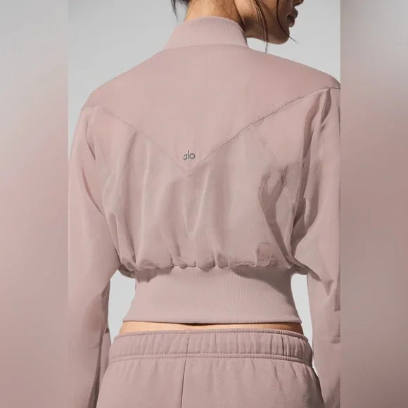 Alo Cropped Air It Out Bomber - Picture 6 of 6